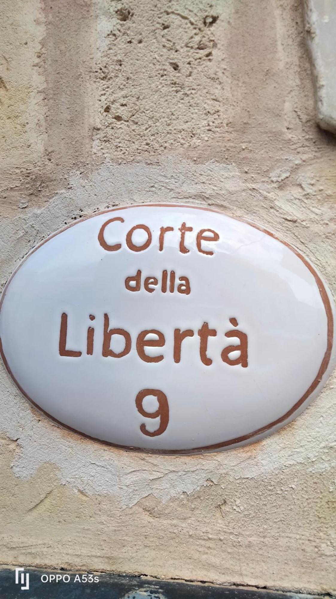 Casa Corte Della Liberta Уджано-ла-Кьеза Экстерьер фото
